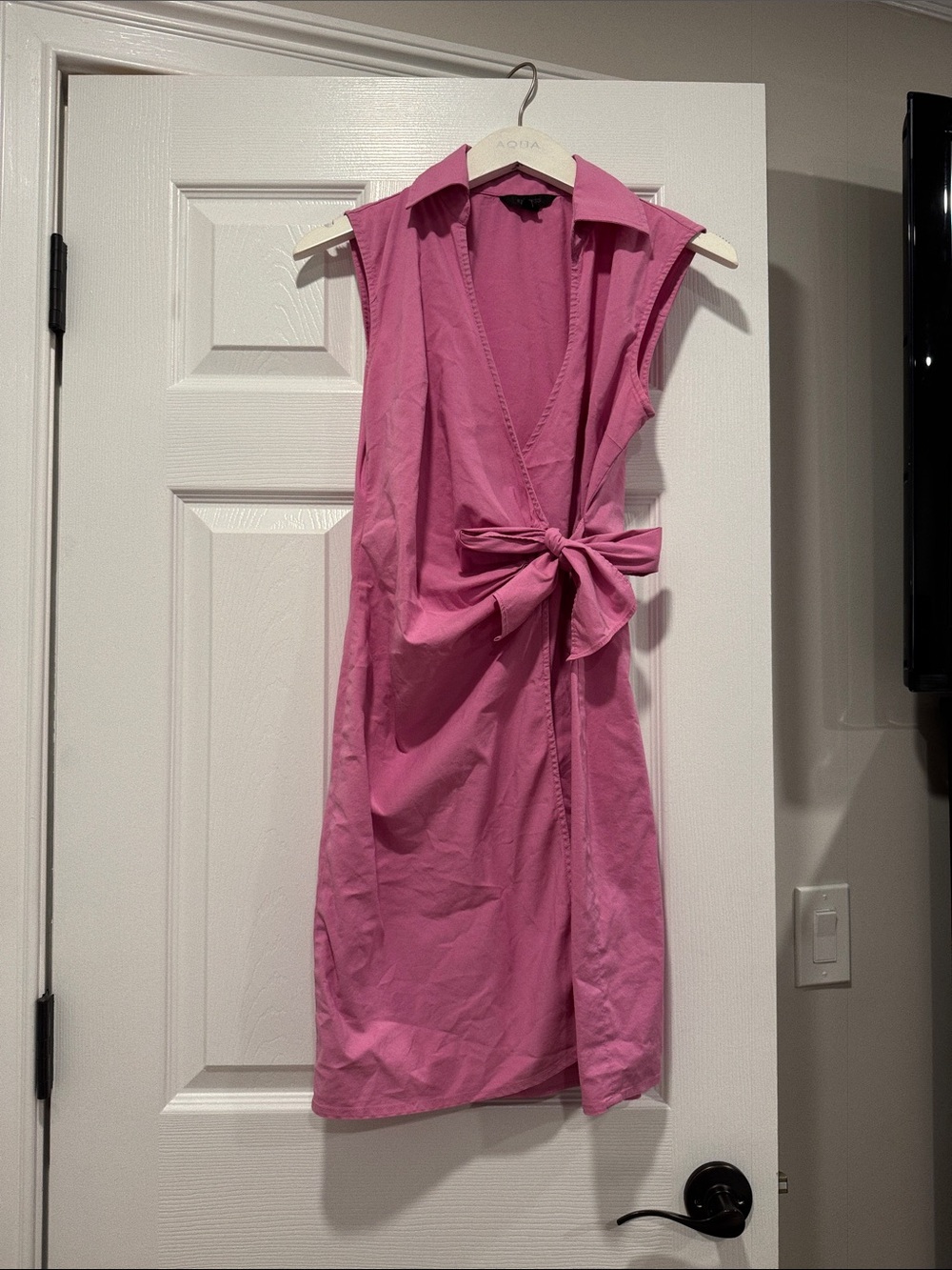 Express Sleeveless Pink Wrap Midi Dress with Tie for the Waist